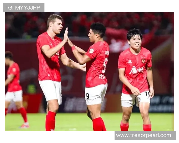 广州篮球队的速度变革引发热议球迷期待新战术与年轻球员的崛起