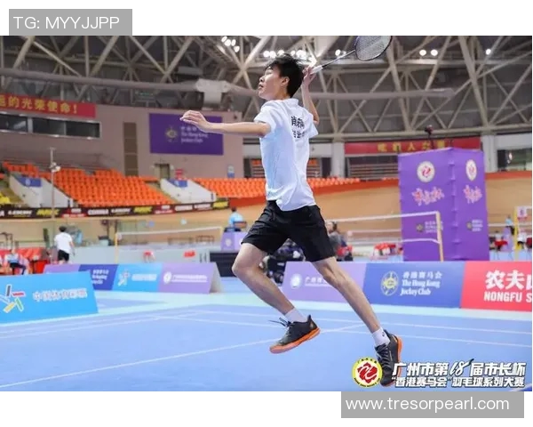 羽毛球盛宴：深入杭州羽毛球队的训练与比赛节奏揭秘