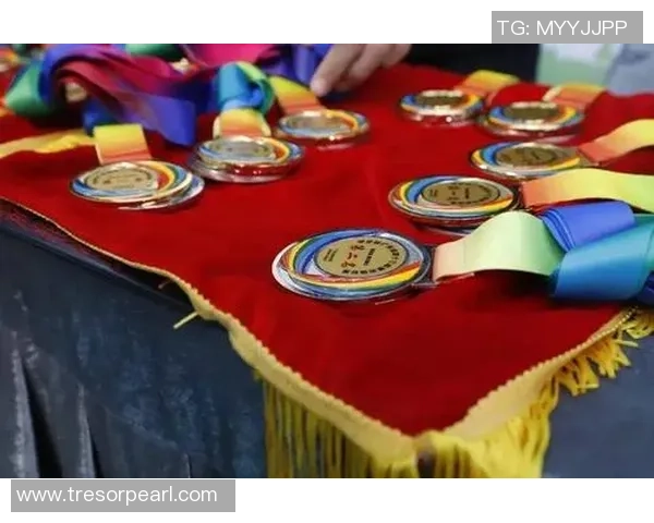 深圳攀岩队实力解析：探索这支队伍的训练与成就之路